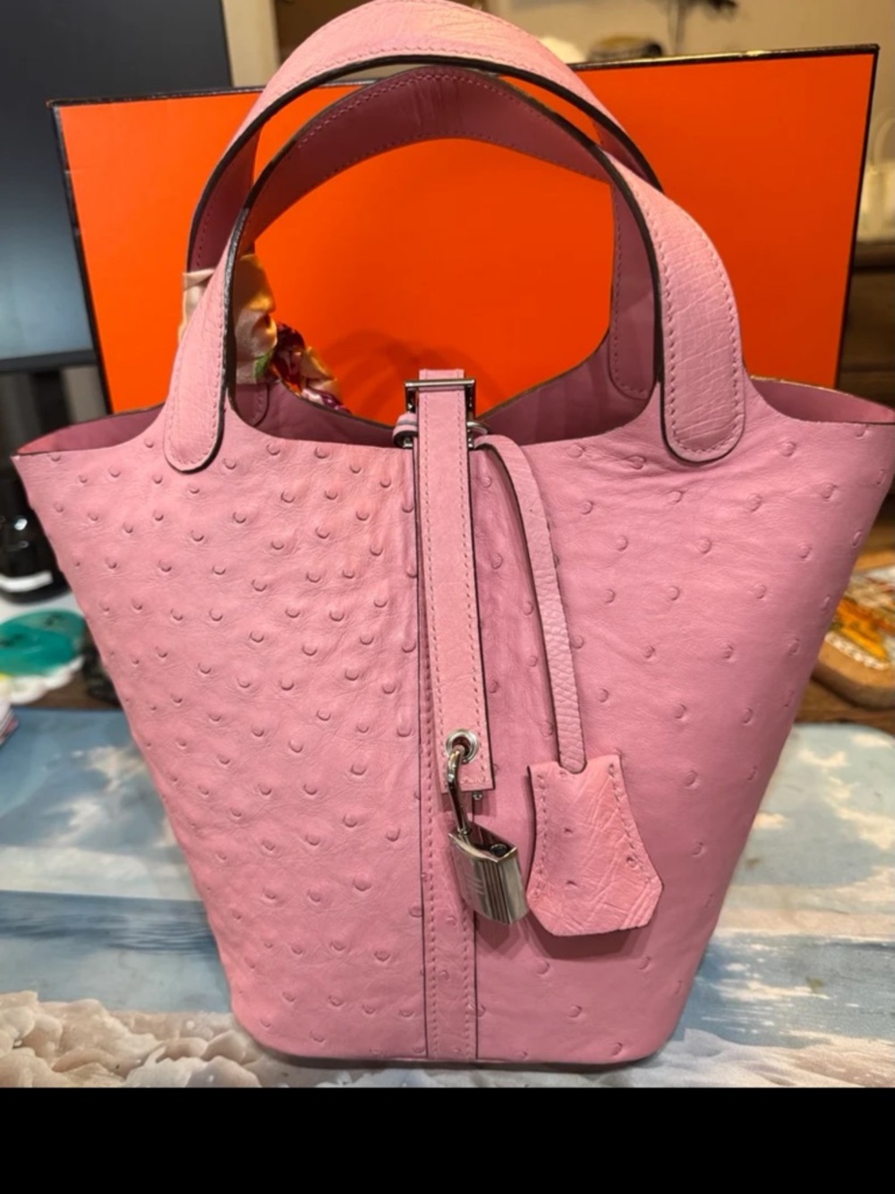 pink sakura 5P bubblegum genuine ostrich leather H Picotin Lock 18 PHW bucket - Picture 5 of 8